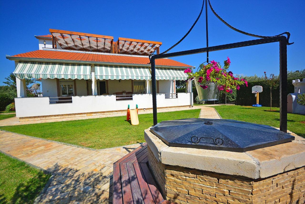 Apartments Belegrata Biograd Na Moru Exterior foto