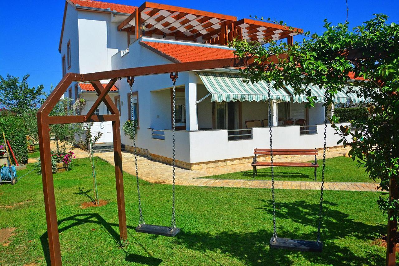 Apartments Belegrata Biograd Na Moru Exterior foto