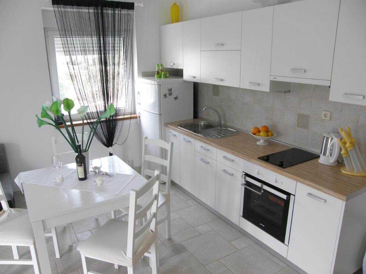 Apartments Belegrata Biograd Na Moru Exterior foto